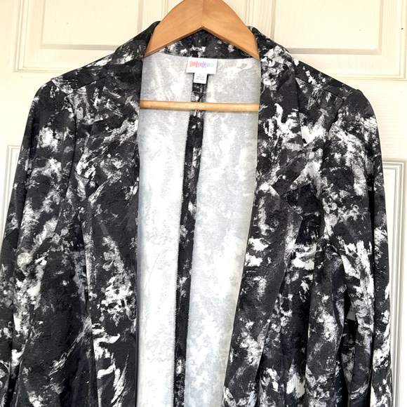 NWT LuLaRoe Tie-Dye Style Long Cardigan Size Large - Picture 3 of 8